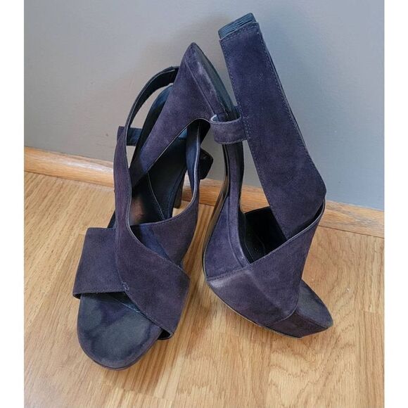 DVF Navy Suede Sling Back Heel 8 - Picture 1 of 8
